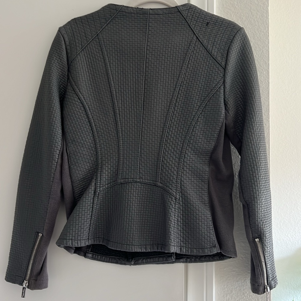 Women’s Grey Leather Jacket Moto Chic Minimal Textured Leather Sliver Zippers - Picture 2 of 7